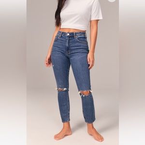 Abercrombie Curve Love High-Rise Skinny Jean
